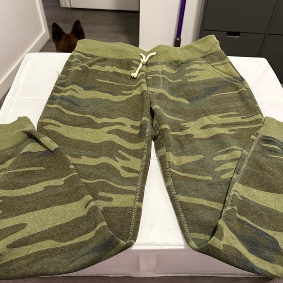 Alternative Apparel💚 - Picture 5 of 6